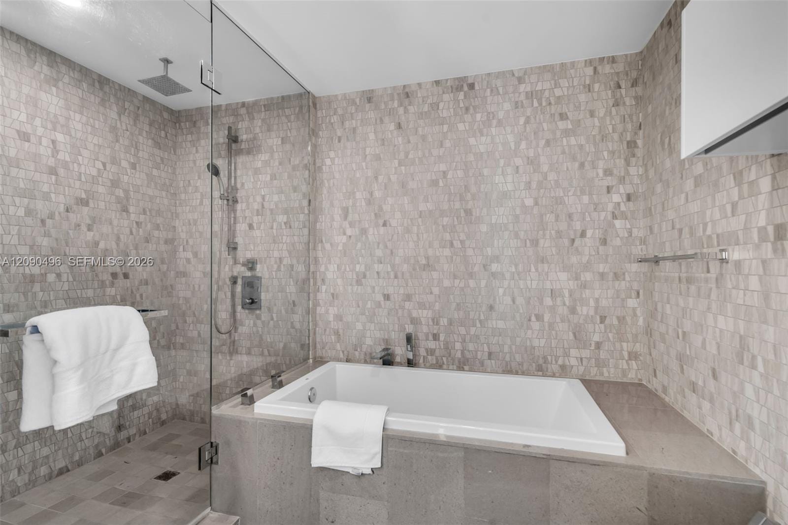 88 SW 7th Street 1901, Miami, FL 33130 photo 24