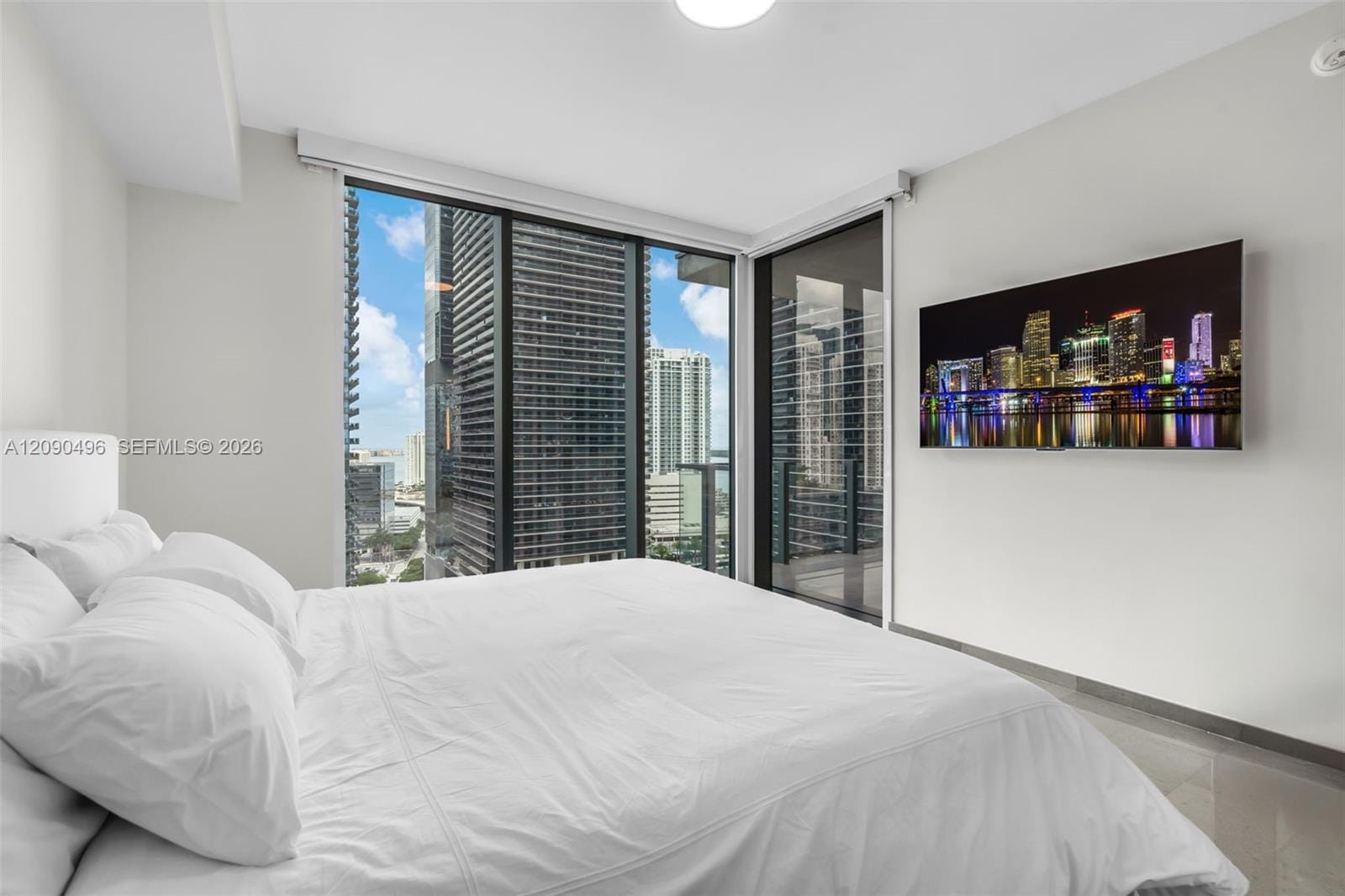 88 SW 7th Street 1901, Miami, FL 33130 photo 26