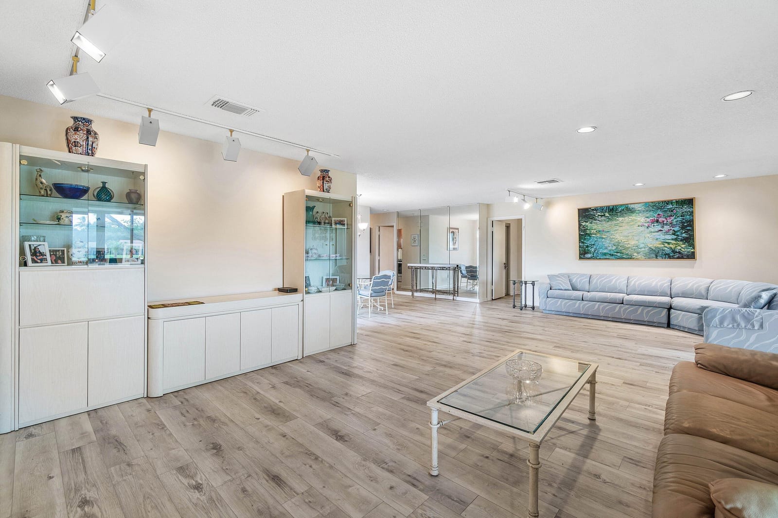 37 Stratford Lane W D — photo 11