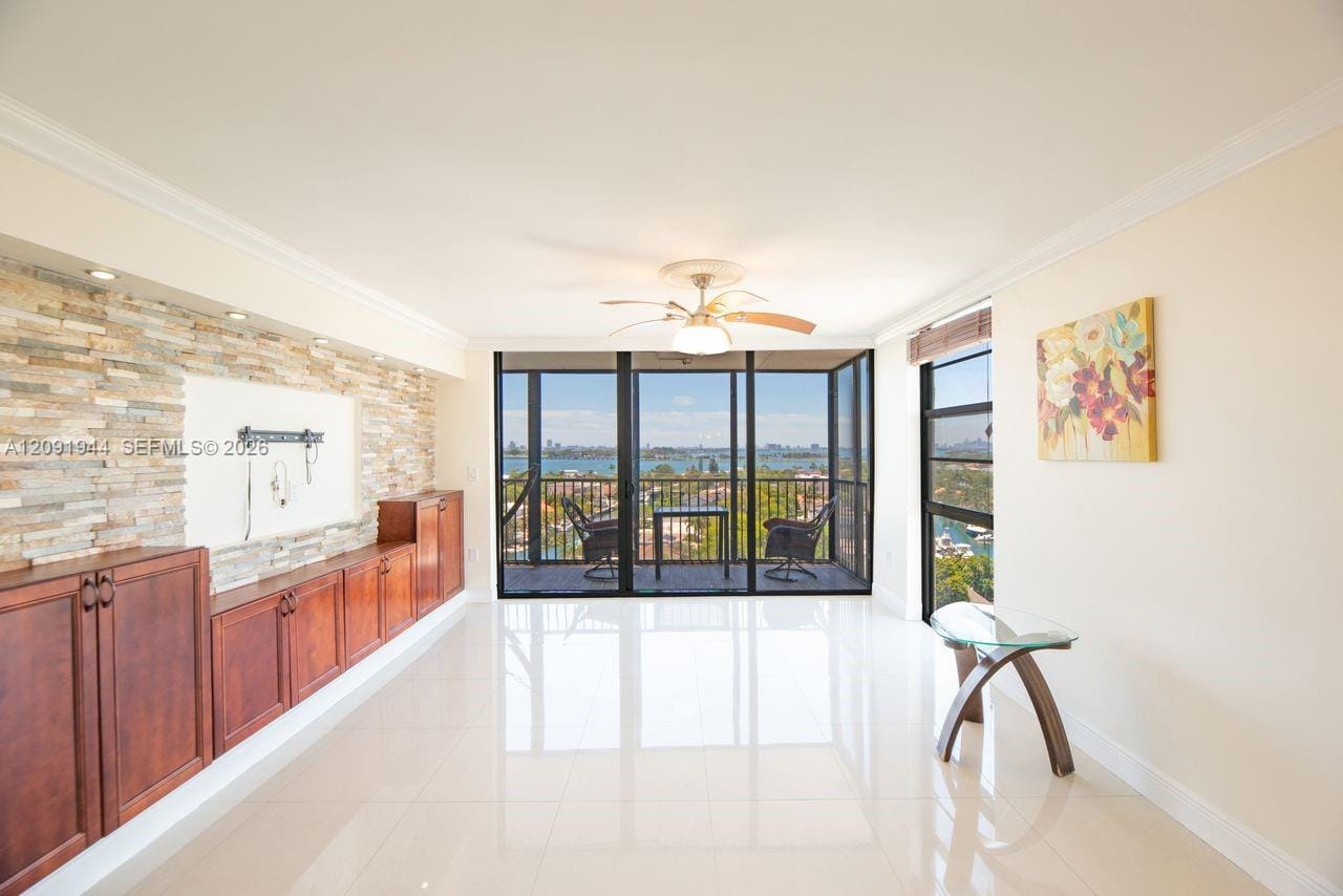 2500 NE 135th Street C1011, North Miami, FL 33181