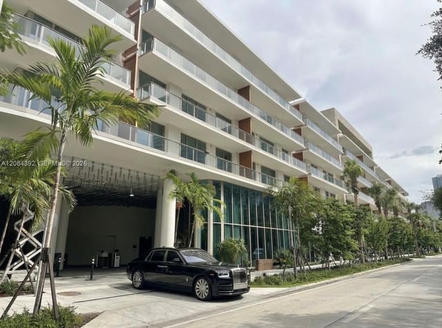 2200 Brickell Avenue 313, 2200 Brickell, Miami, FL
