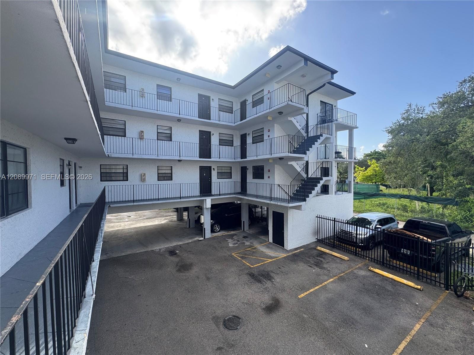 888 NE 132nd Street 205, North Miami, FL 33161 photo 9