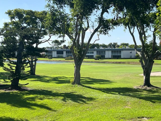 93 Normandy B, Delray Beach, FL 33484