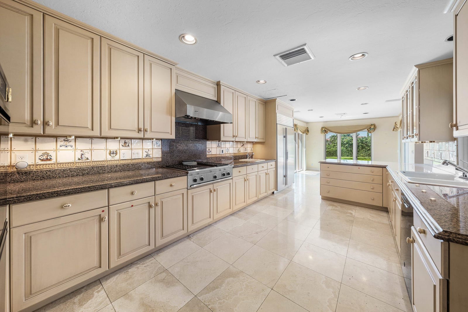 11 Hidden Harbour Drive, Gulf Stream, FL 33483 photo 12