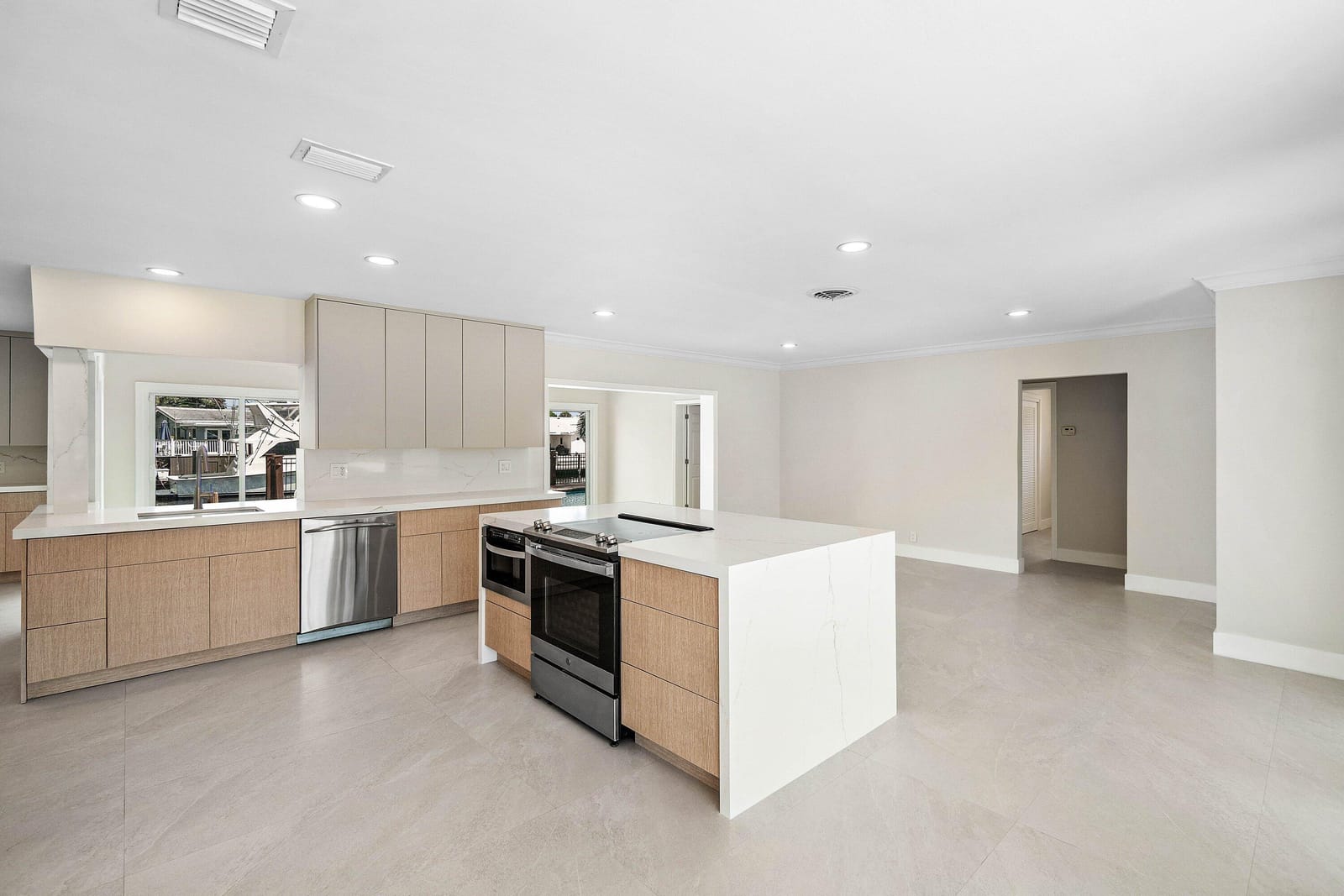 1525 SE 6TH Street, Deerfield Beach, FL 33441 photo 8