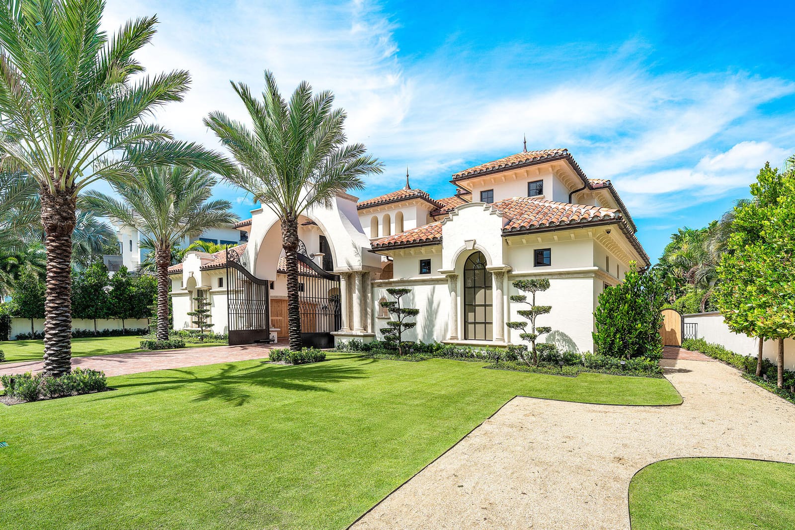 2055 Royal Palm Way — photo 7