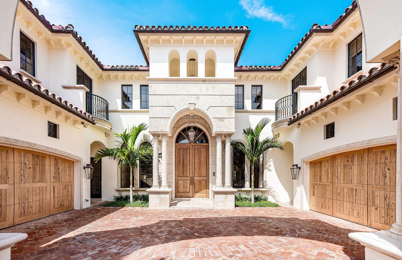 2055 Royal Palm Way — photo 8