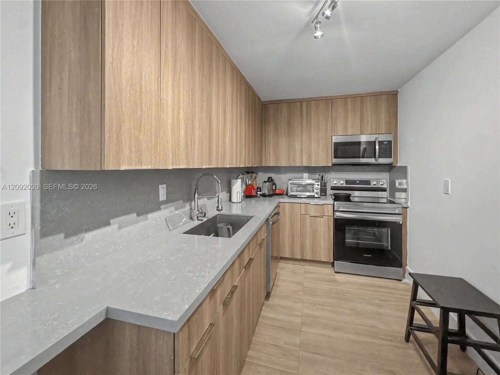 6801 Indian Creek Drive 609, Miami Beach, FL 33141 photo 15