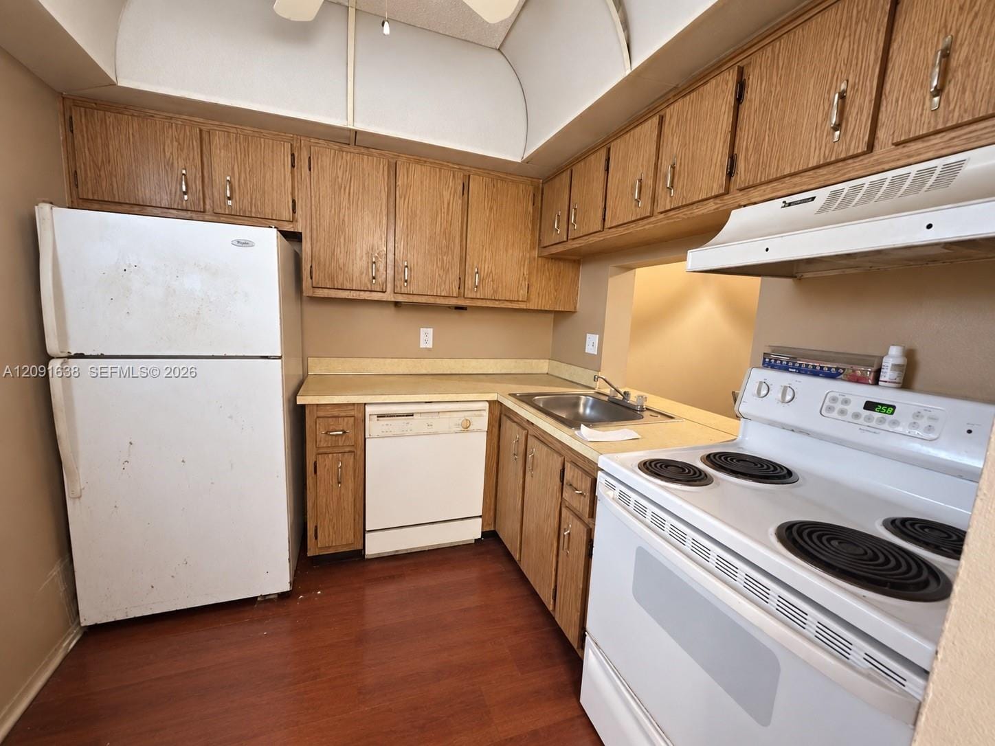 2800 NW 56th Avenue F302 — photo 10