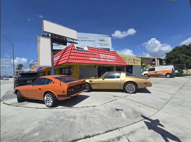 SW 40th Street, Miami, FL 33165
