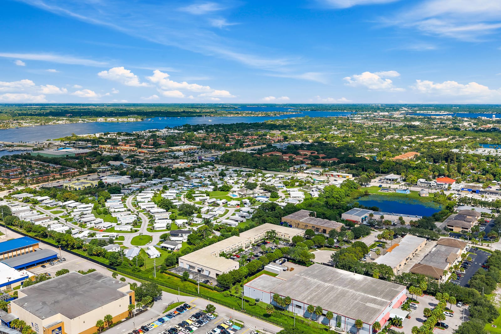 2682 SE Willoughby Boulevard, Stuart, FL photo 2