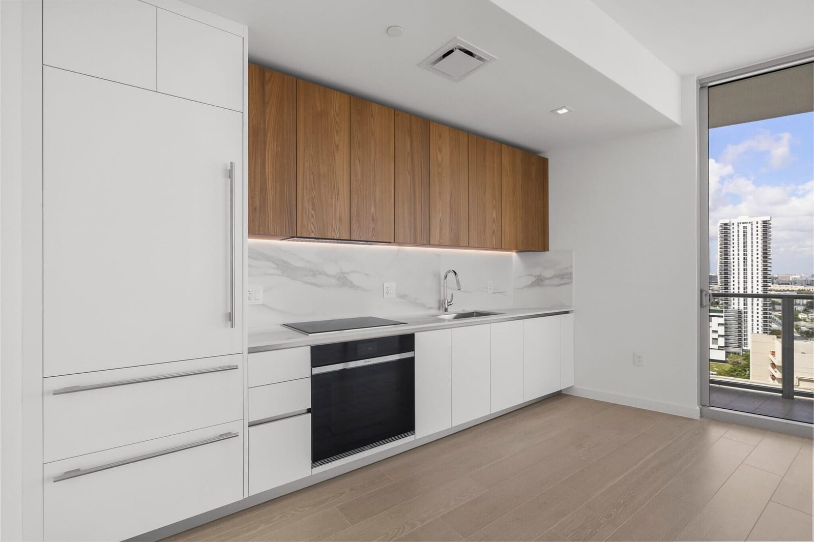 1400 Biscayne Boulevard 2007, Miami, FL 33132 photo 13