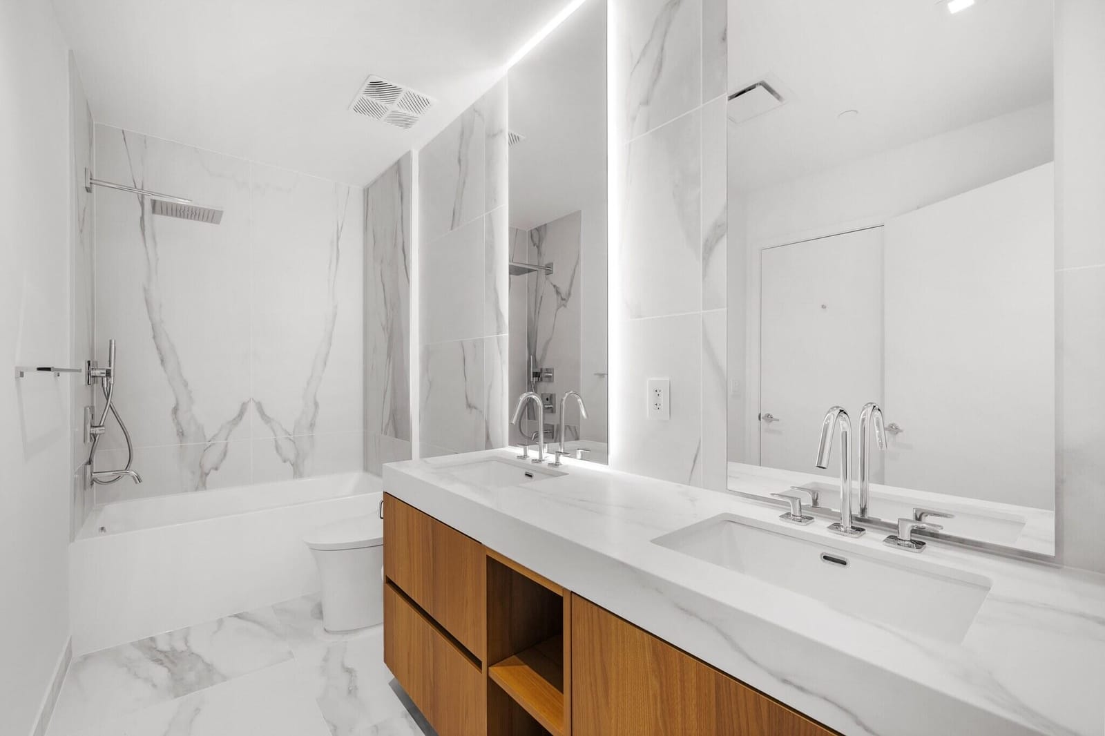 1400 Biscayne Boulevard 2007, Miami, FL 33132 photo 8