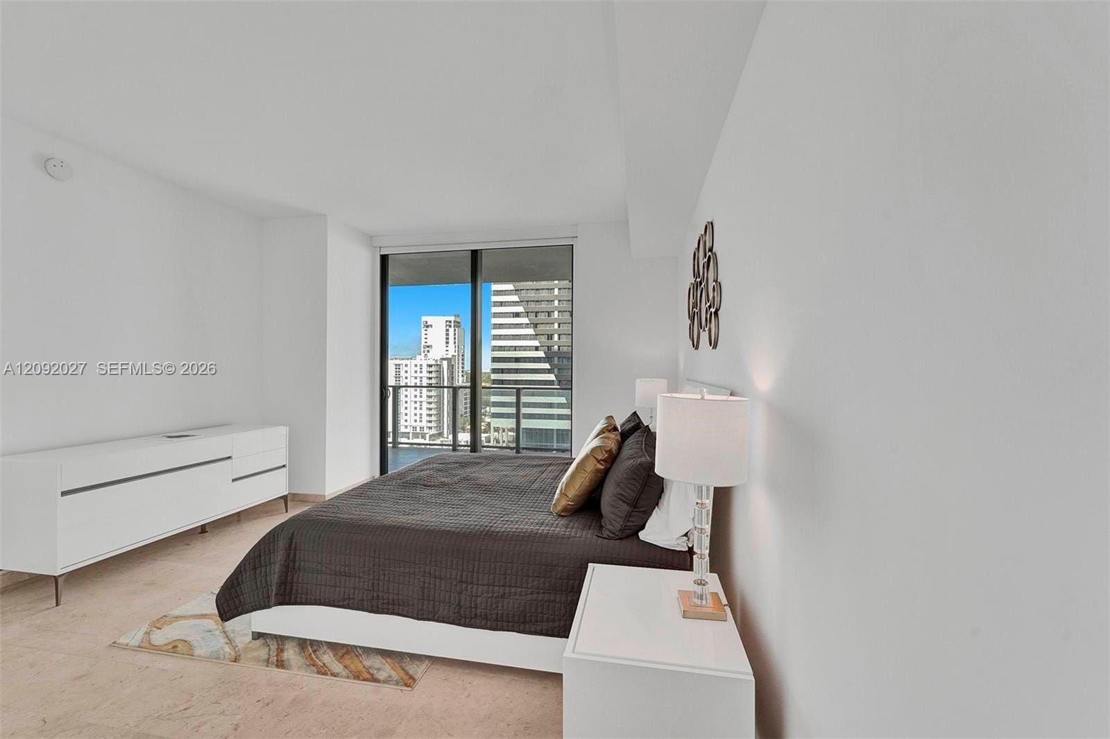 88 SW 7th Street 910 — photo 3