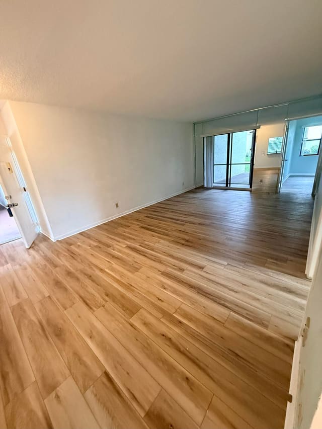 7406 Woodmont Avenue 106, Tamarac, FL 33321
