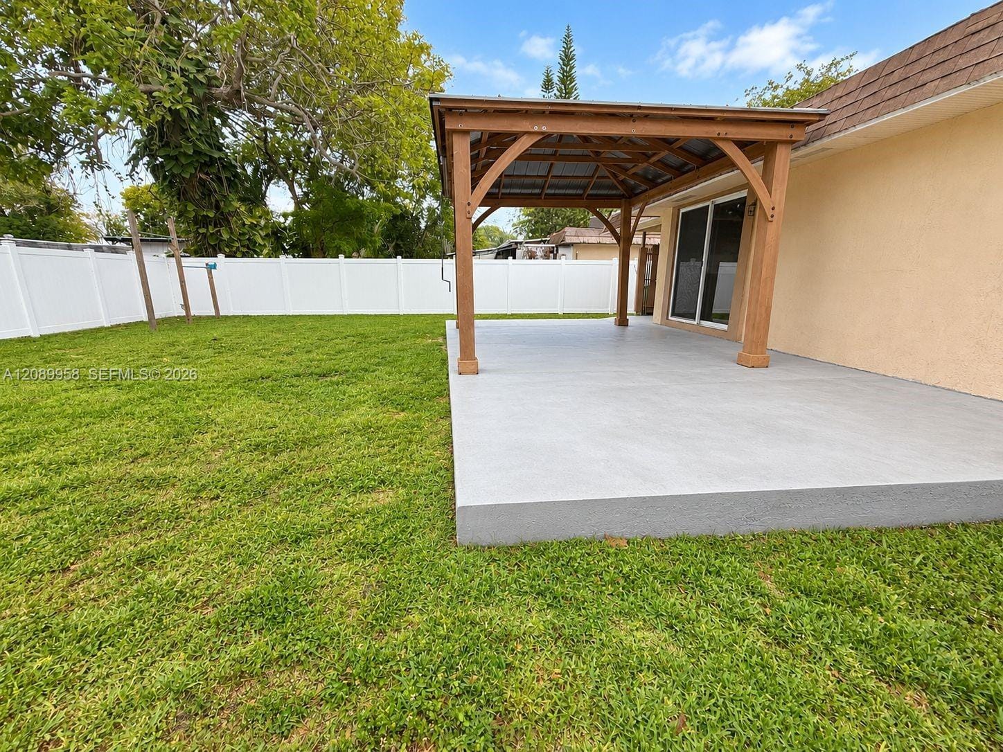 7907 NW 73rd Terrace, Tamarac, FL 33321 photo 23