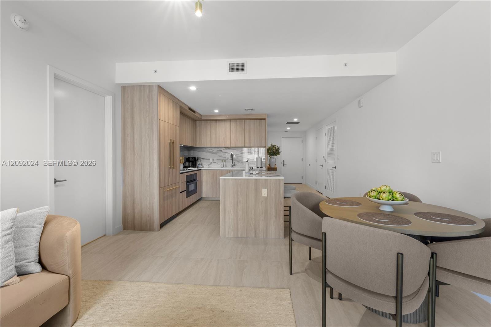 77 SE 5th Street 2502, Miami, FL 33131 photo 12