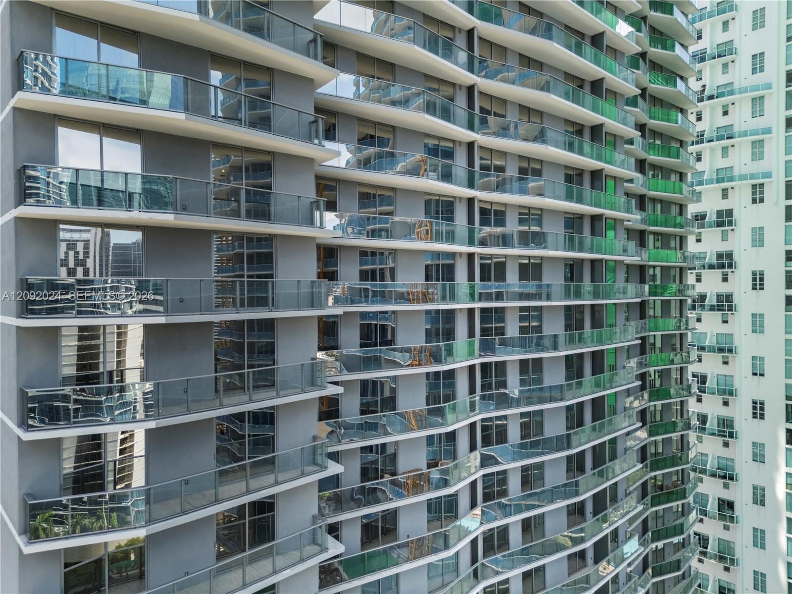 77 SE 5th Street 2502, Miami, FL 33131 photo 5