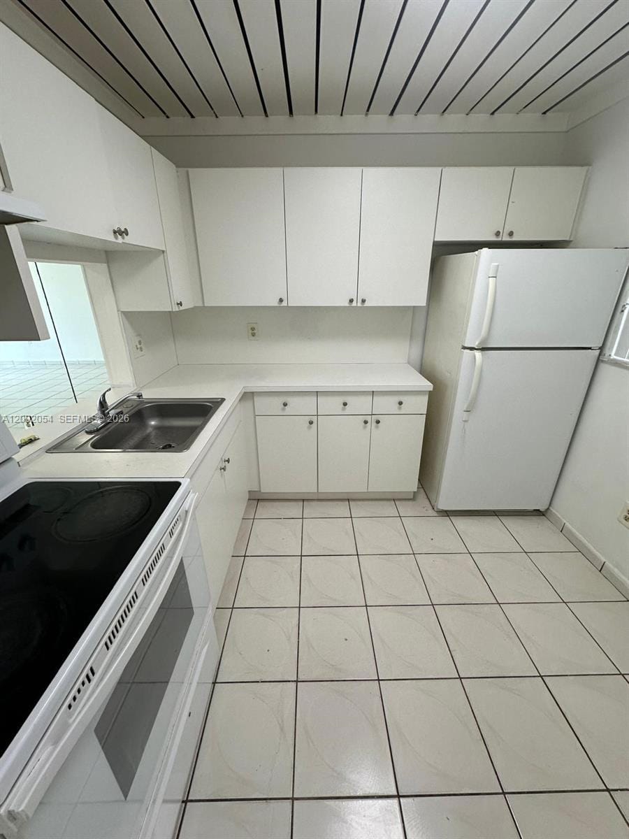 2800 NW 56th Avenue G201 — photo 9