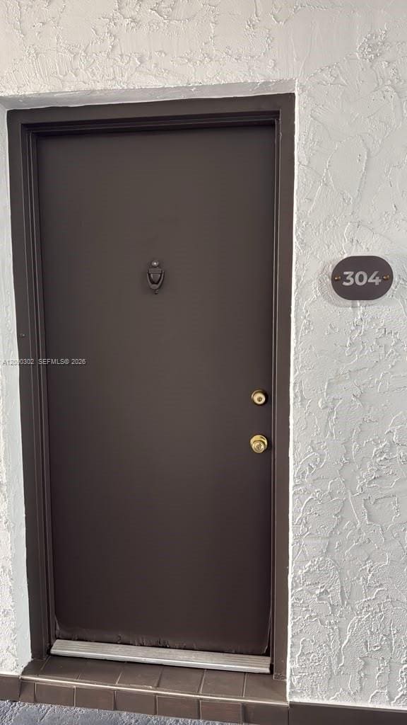 5221 Geneva Way 304, Doral, FL 33166