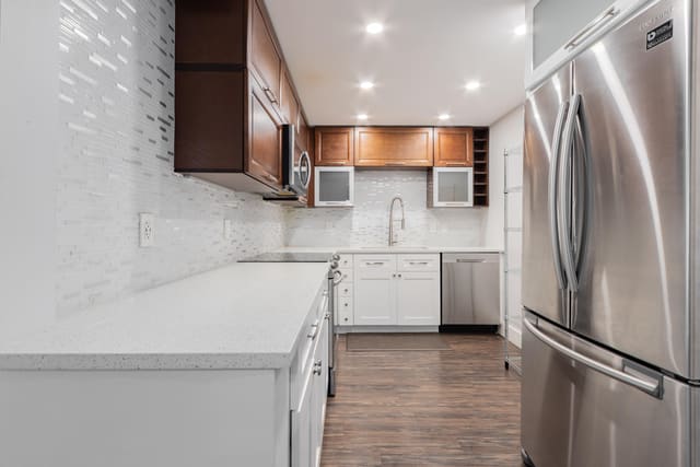 7000 NW 17TH Street 419, Plantation, FL 33313