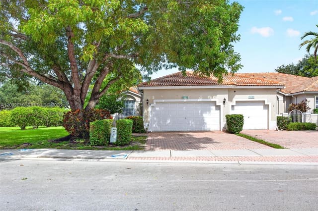 2501 E Aragon Boulevard 1, Sunrise, FL 33313