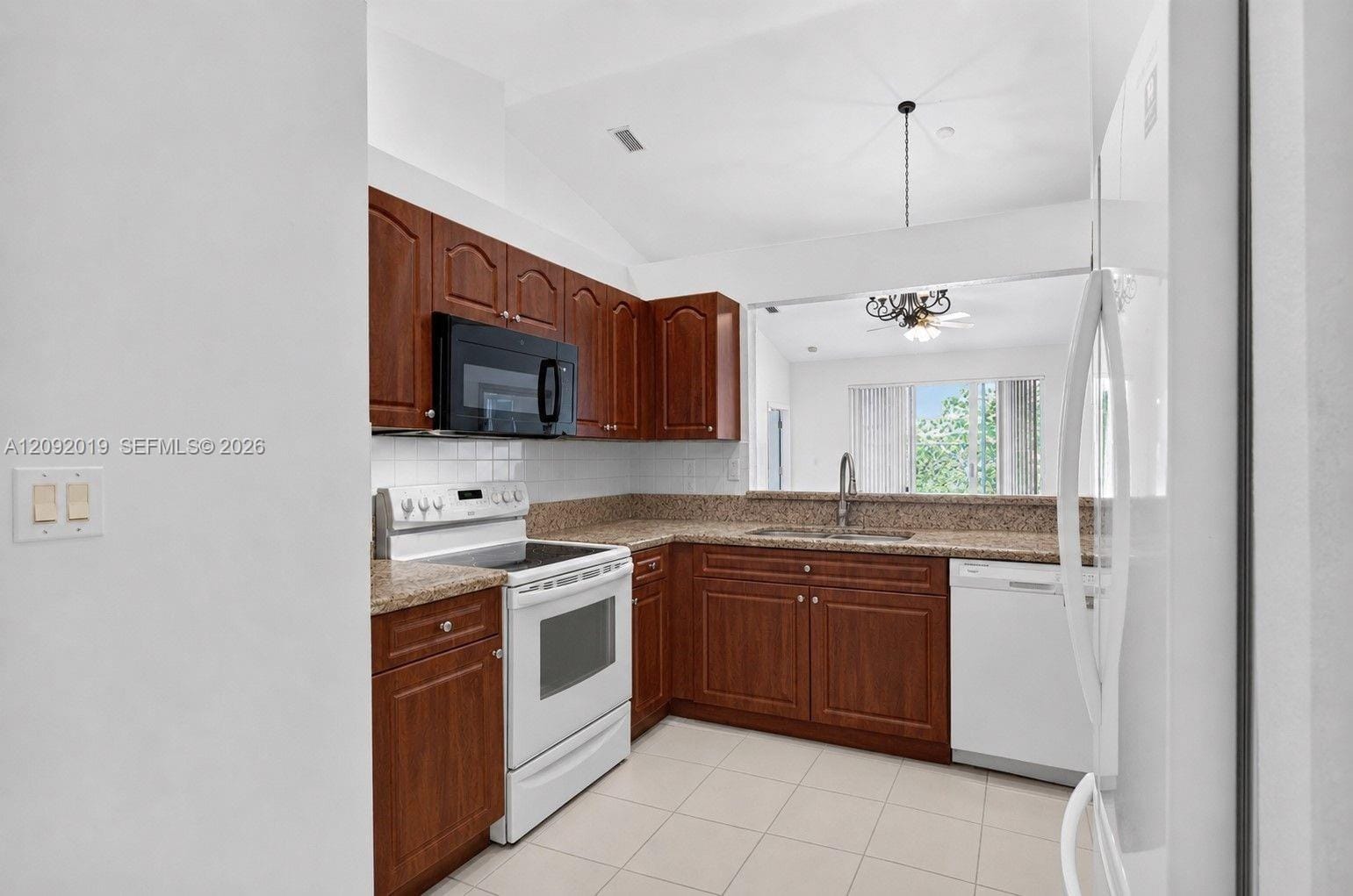 2501 E Aragon Boulevard 1 — photo 8