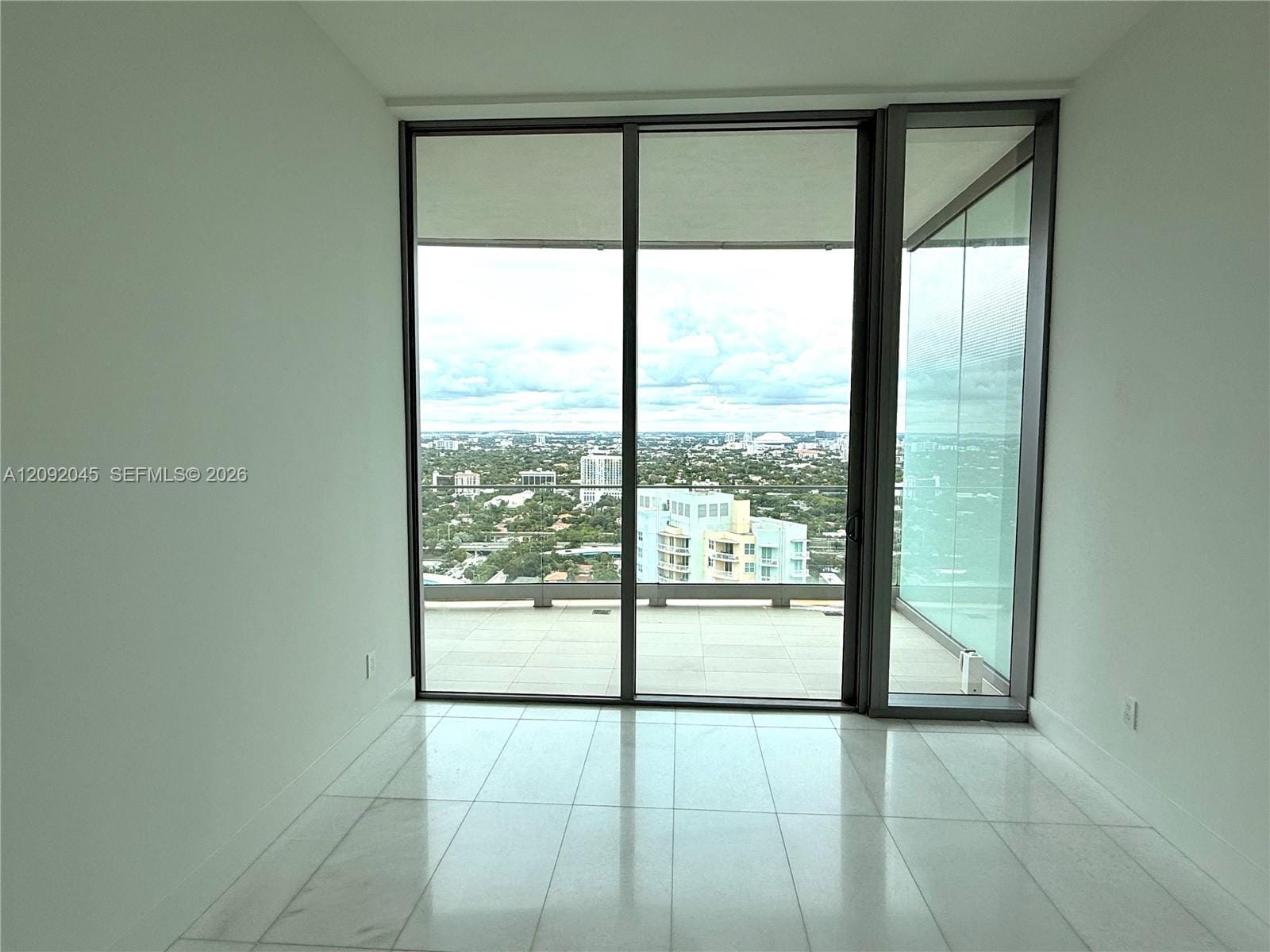 175 SE 25th Road 2803, Miami, FL 33129 photo 29