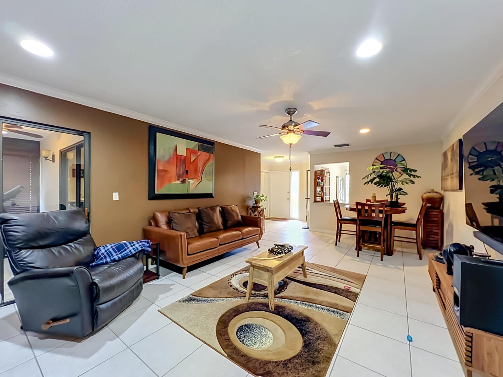 281 AMBER Court — photo 3