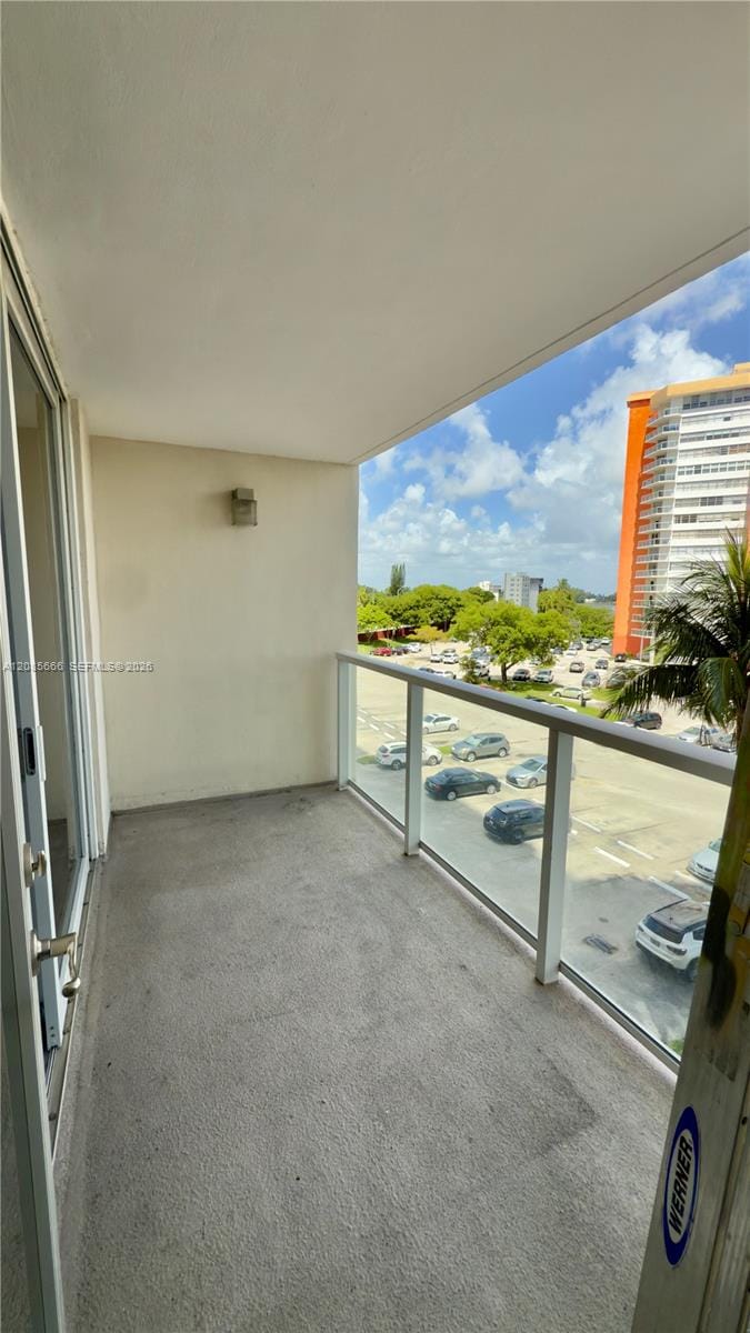 1351 NE Miami Gardens Drive 422E, Miami, FL 33179 photo 17