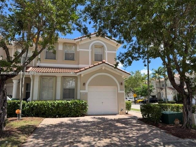 12529 SW 124th Court — photo 2