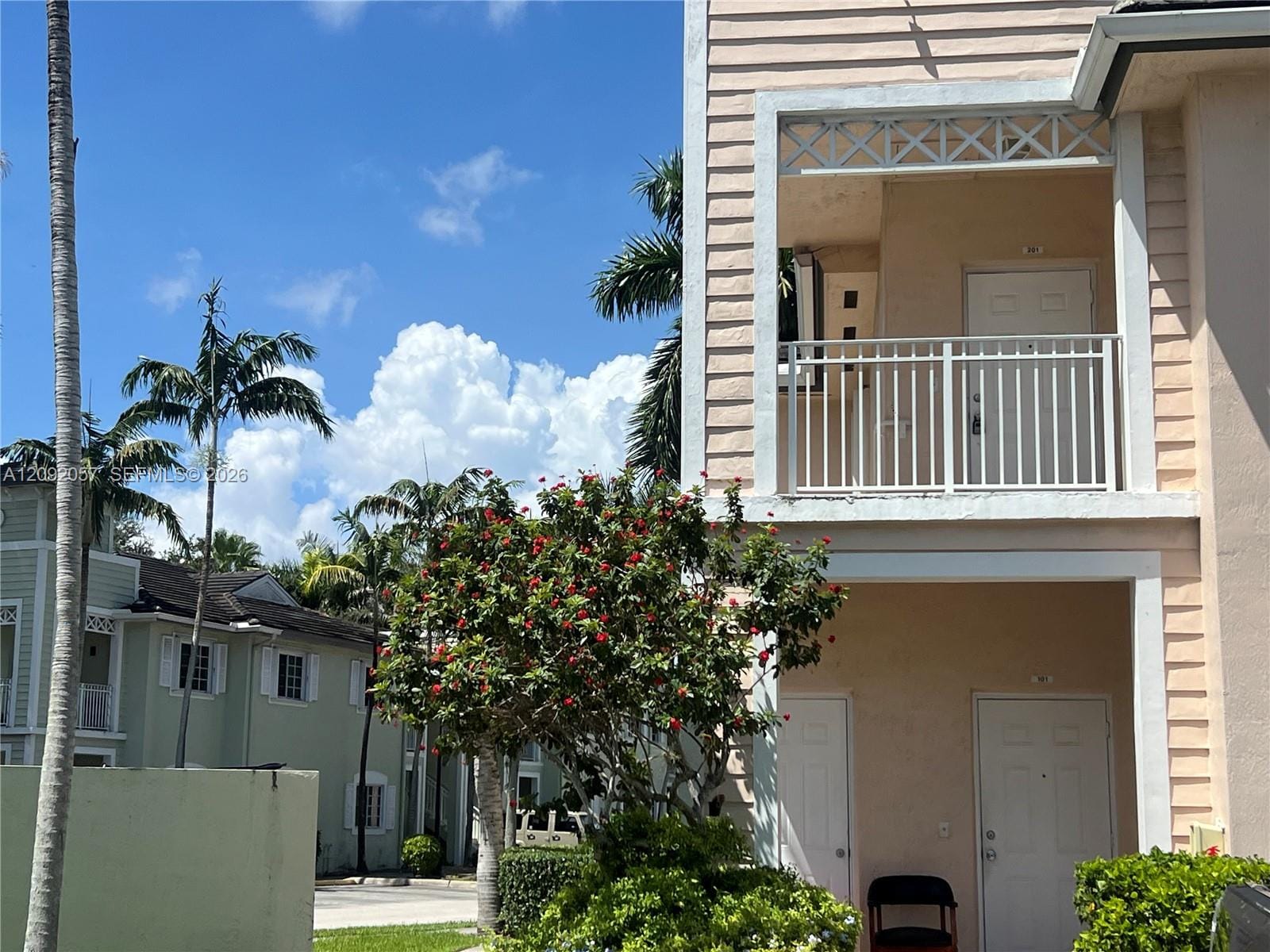 372 NE 26th Place 201, Homestead, FL 33033 photo 3