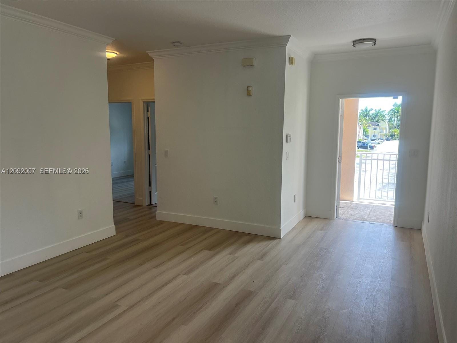 372 NE 26th Place 201, Homestead, FL 33033 photo 5