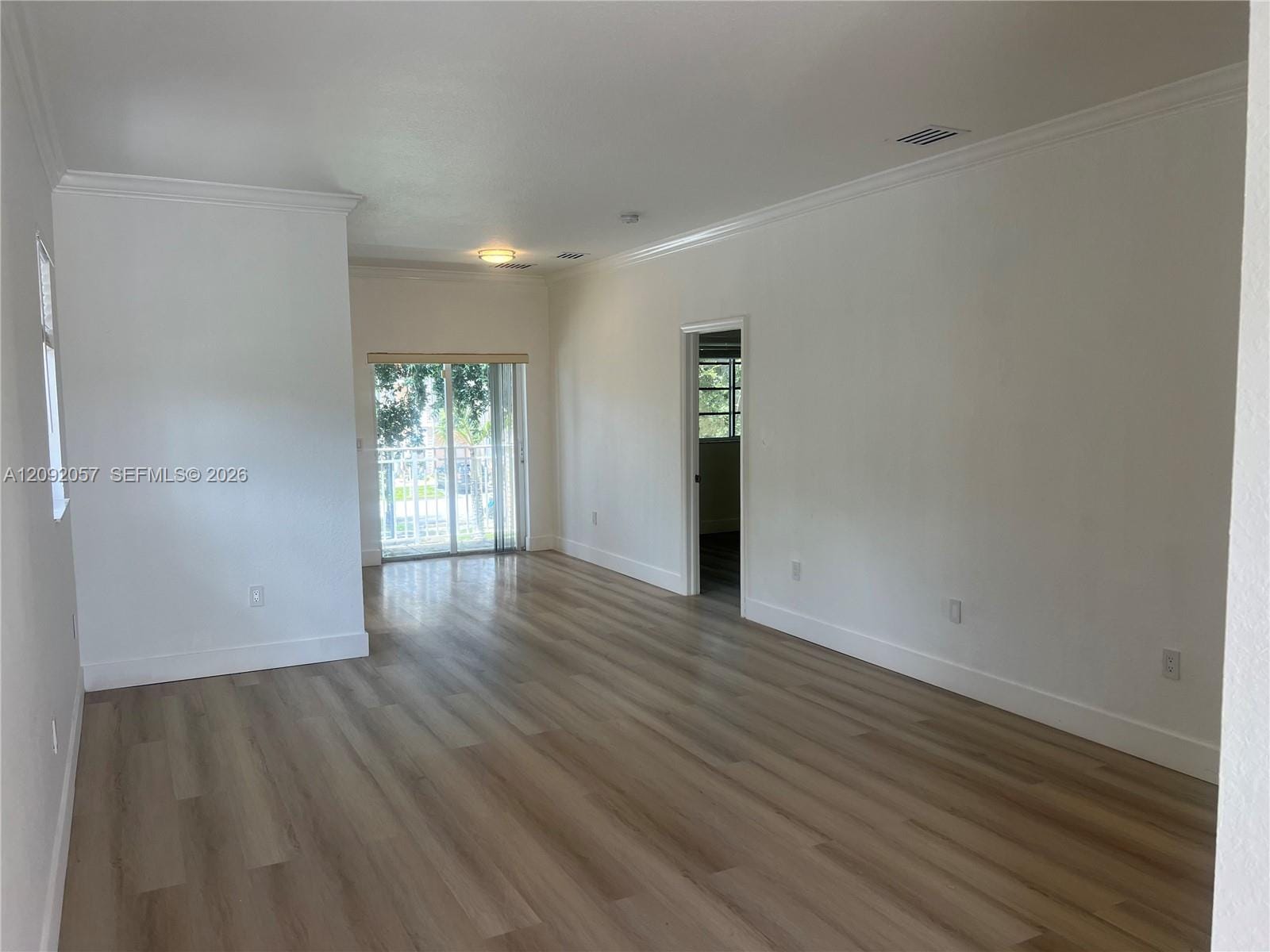 372 NE 26th Place 201, Homestead, FL 33033 photo 9