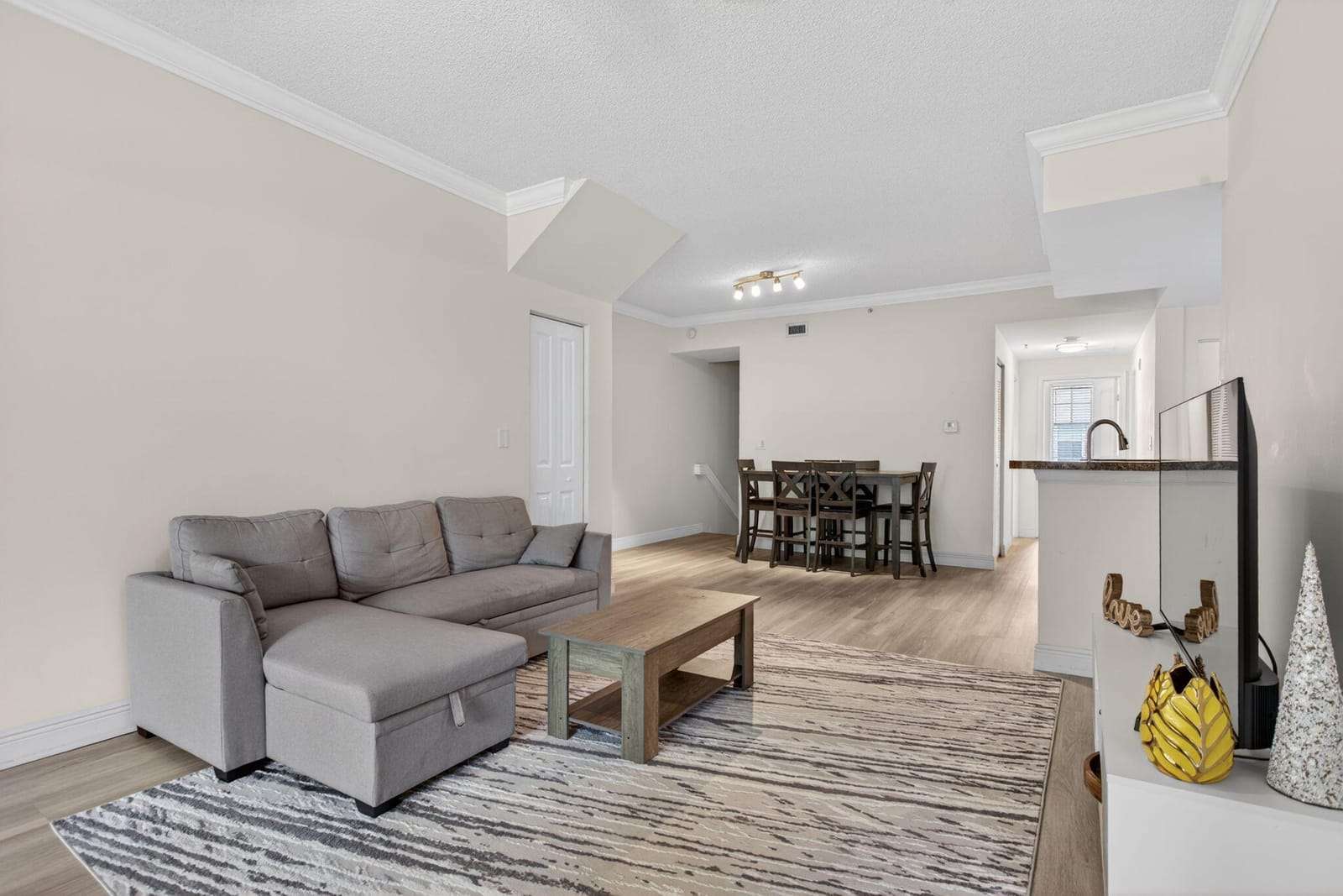 5880 W SAMPLE Road 206, Coral Springs, FL 33067 photo 14