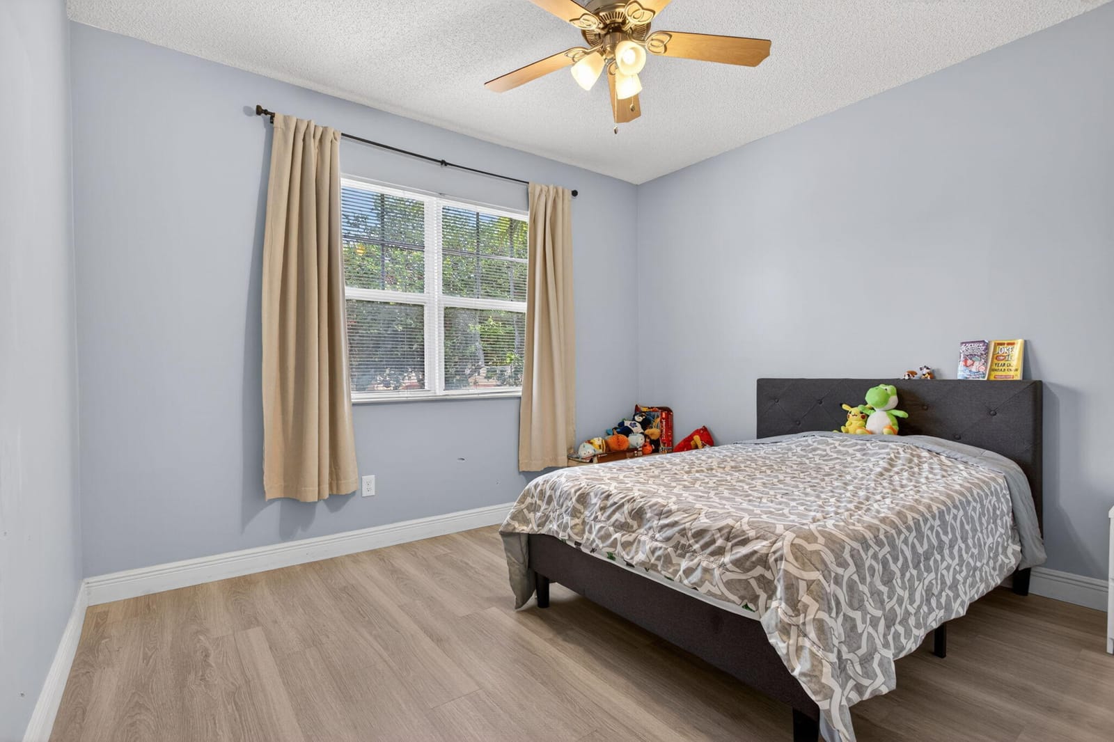 5880 W SAMPLE Road 206, Coral Springs, FL 33067 photo 19