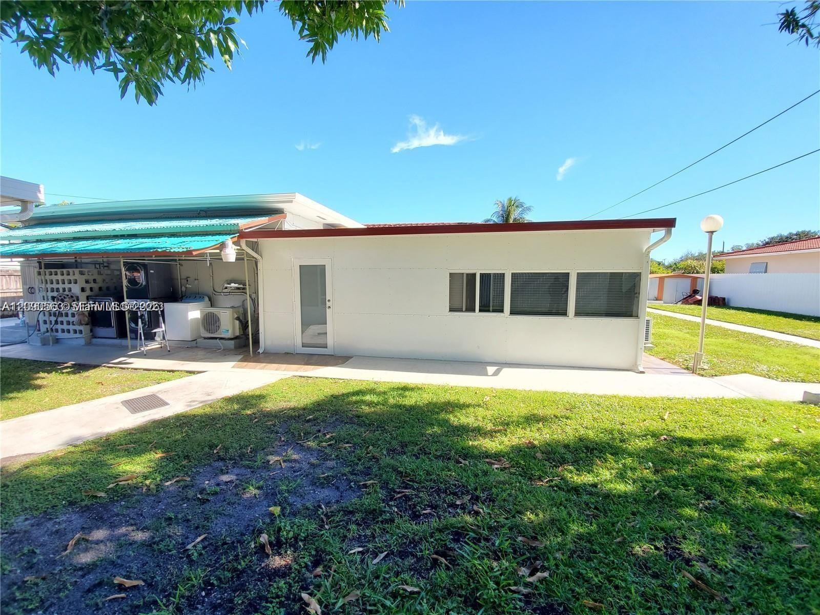 140 Iroquois Street A, Miami Springs, FL 33166 photo 2