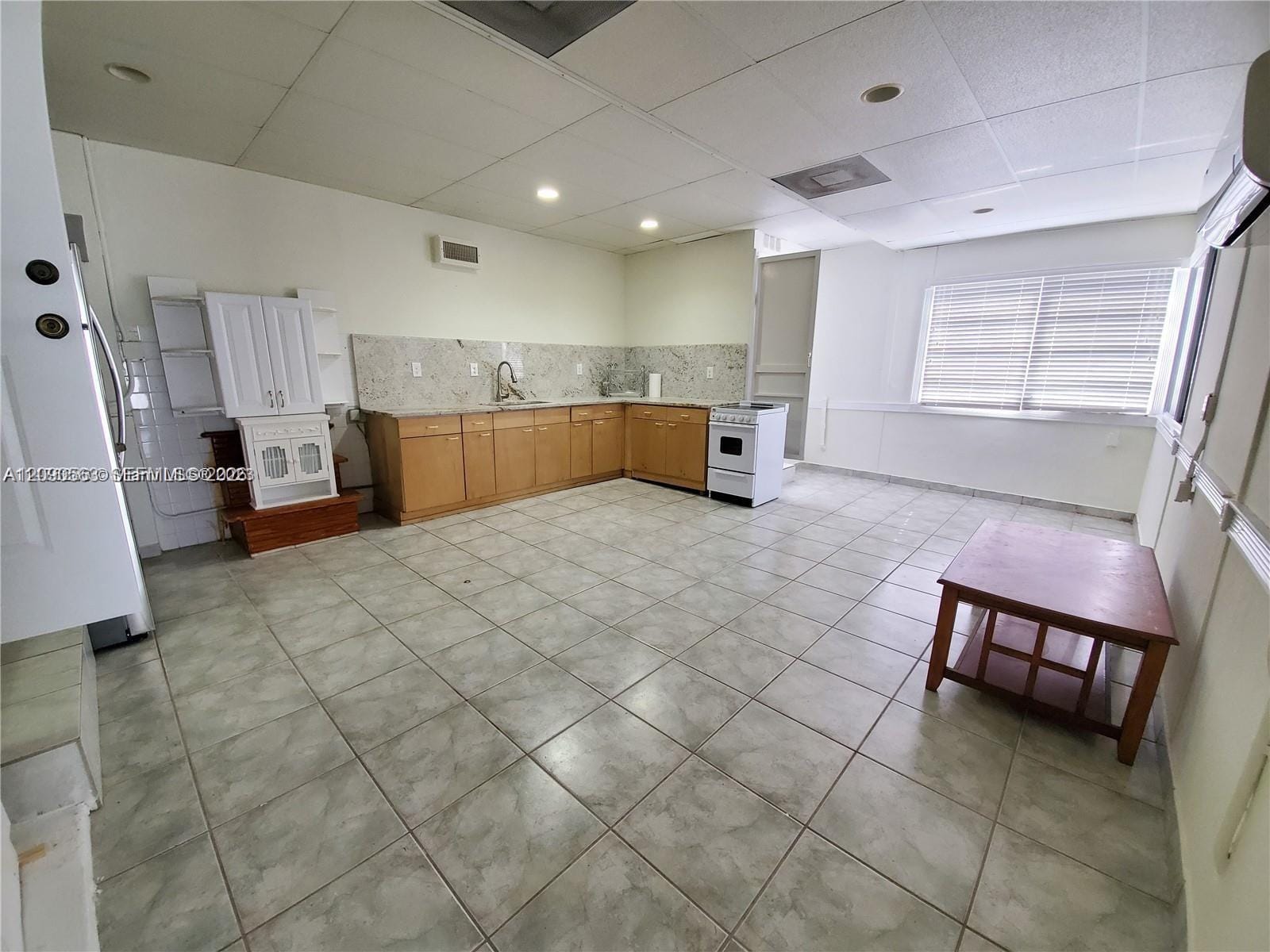 140 Iroquois Street A, Miami Springs, FL 33166 photo 20