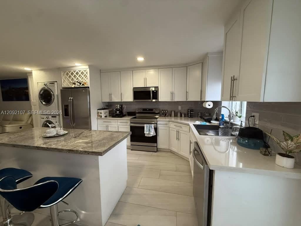 1324 W 71st Street — photo 9