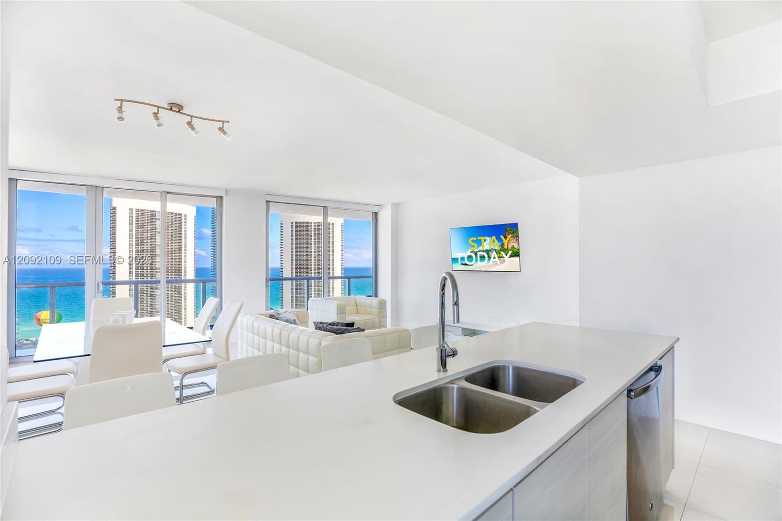 2600 E Hallandale Beach Boulevard T2902, Hallandale Beach, FL 33009 photo 5