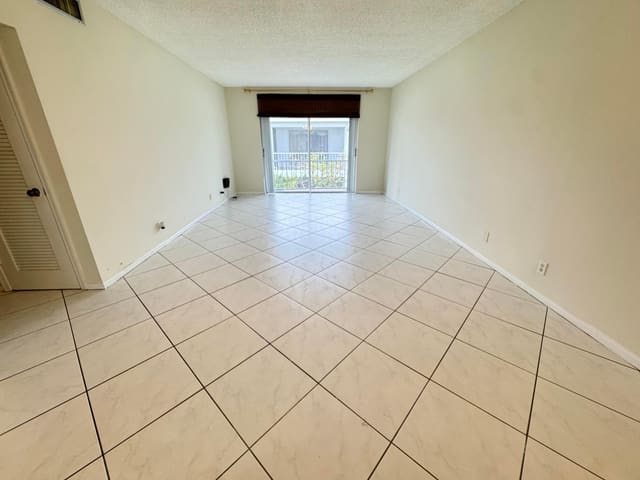 2180 NE 67TH Street 730, Fort Lauderdale, FL 33308