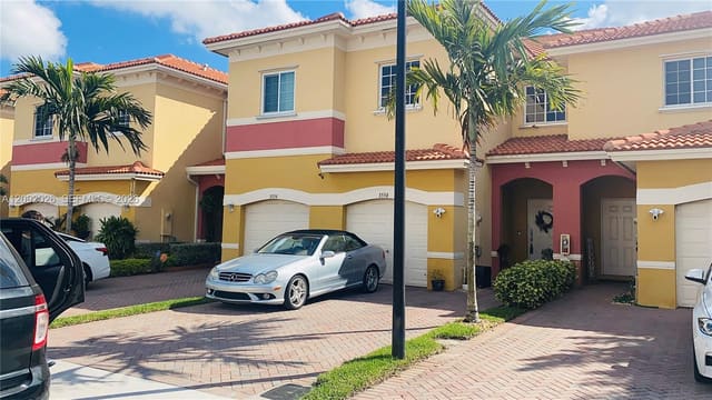 3556 NW 29th Court 3556, Lauderdale Lakes, FL 33311
