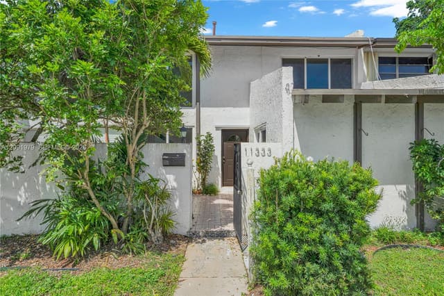 11333 SW 69th Lane 11333, Miami, FL 33173