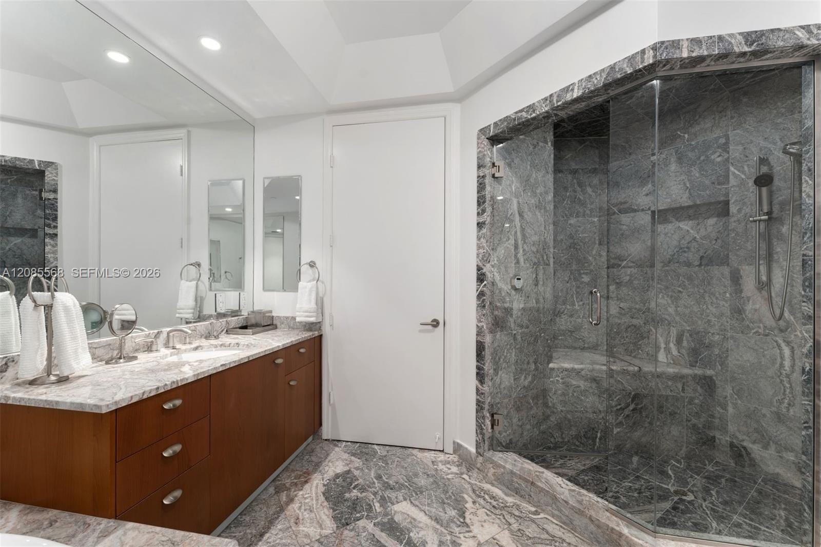 16047 Collins Avenue 2502, Sunny Isles Beach, FL 33160 photo 14
