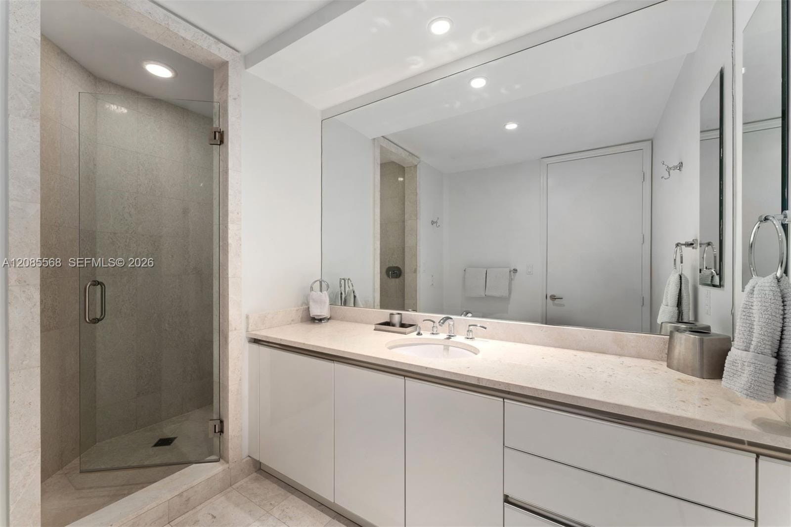 16047 Collins Avenue 2502, Sunny Isles Beach, FL 33160 photo 25