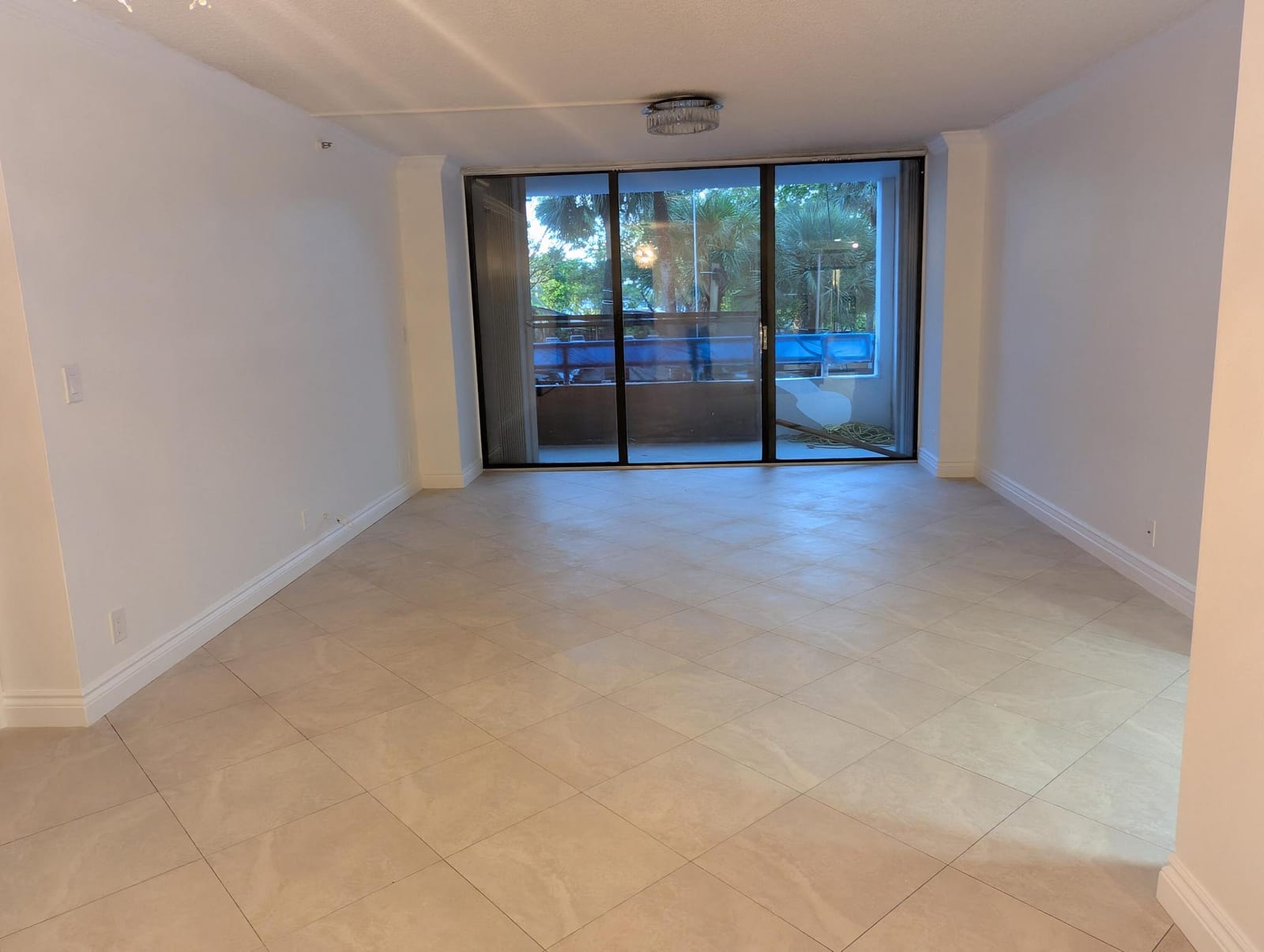 20225 NE 34TH Court 217 — photo 4