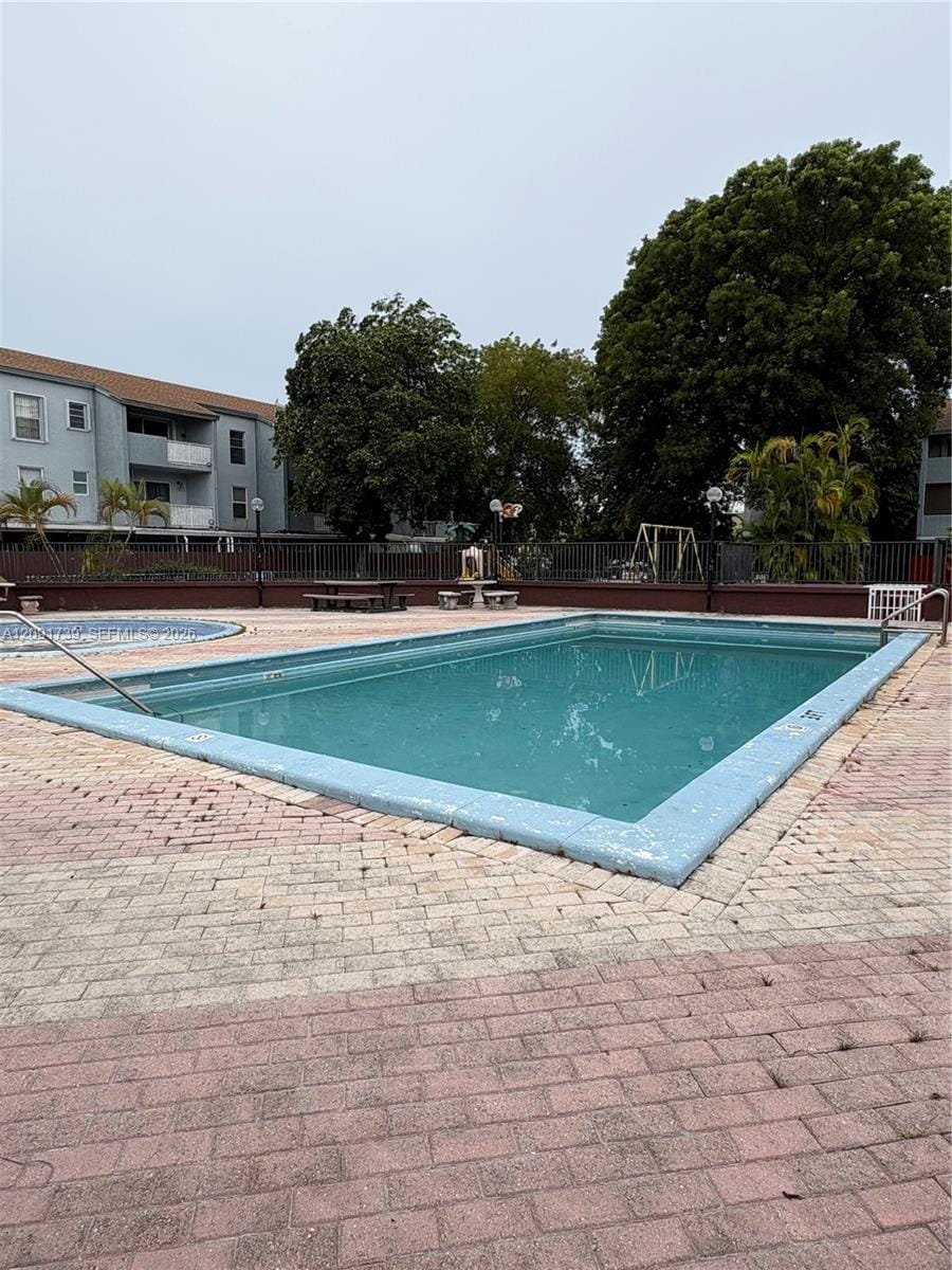 1725 W 60th Street F202, Hialeah, FL 33012 photo 17