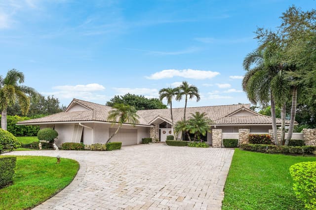 9 Alnwick Road, PGA National, Palm Beach Gardens, FL