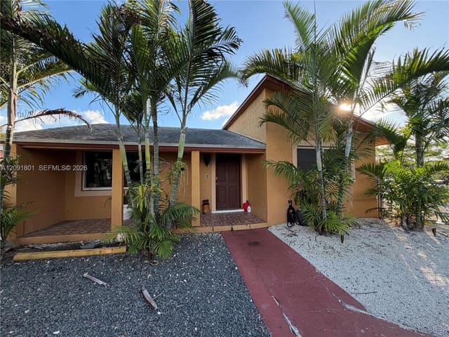 30486 SW 162nd Place, Comfort Villas 1st Addn, Homestead, FL
