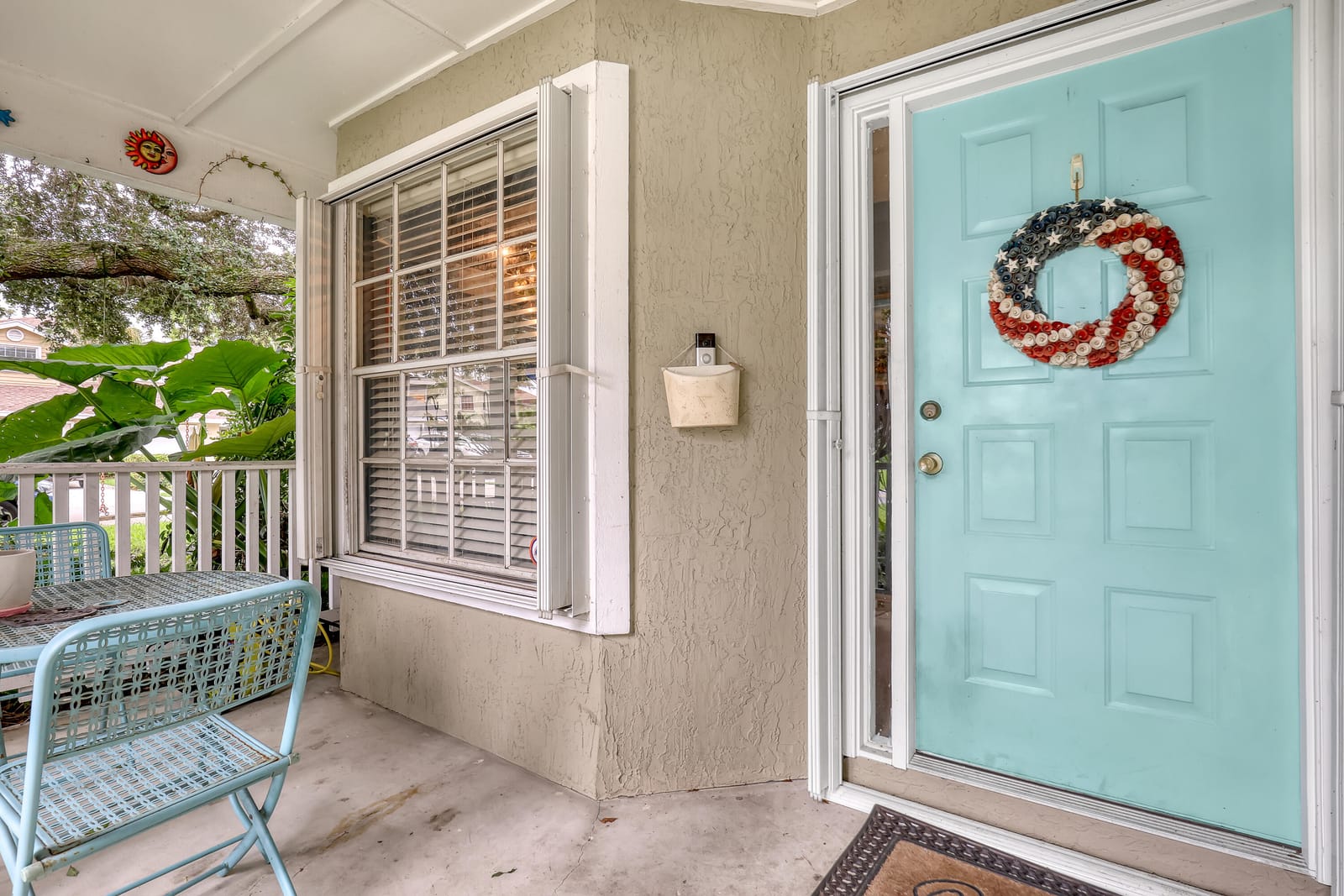 949 Honeytree Lane A — photo 2